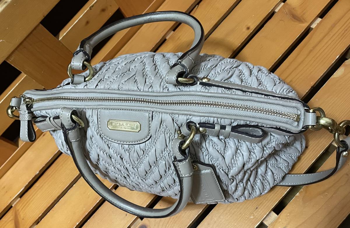 美品 COACH☆ マディソン キルテッド シェブロン ソフィア 2Way