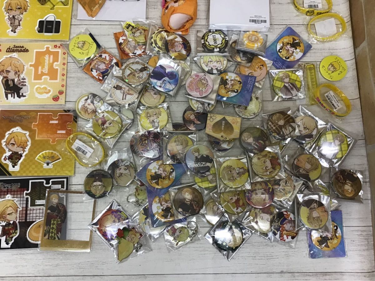 現状】 キャラ分け 歌い手 浦島坂田船 センラ 缶バッジ、アクリル 