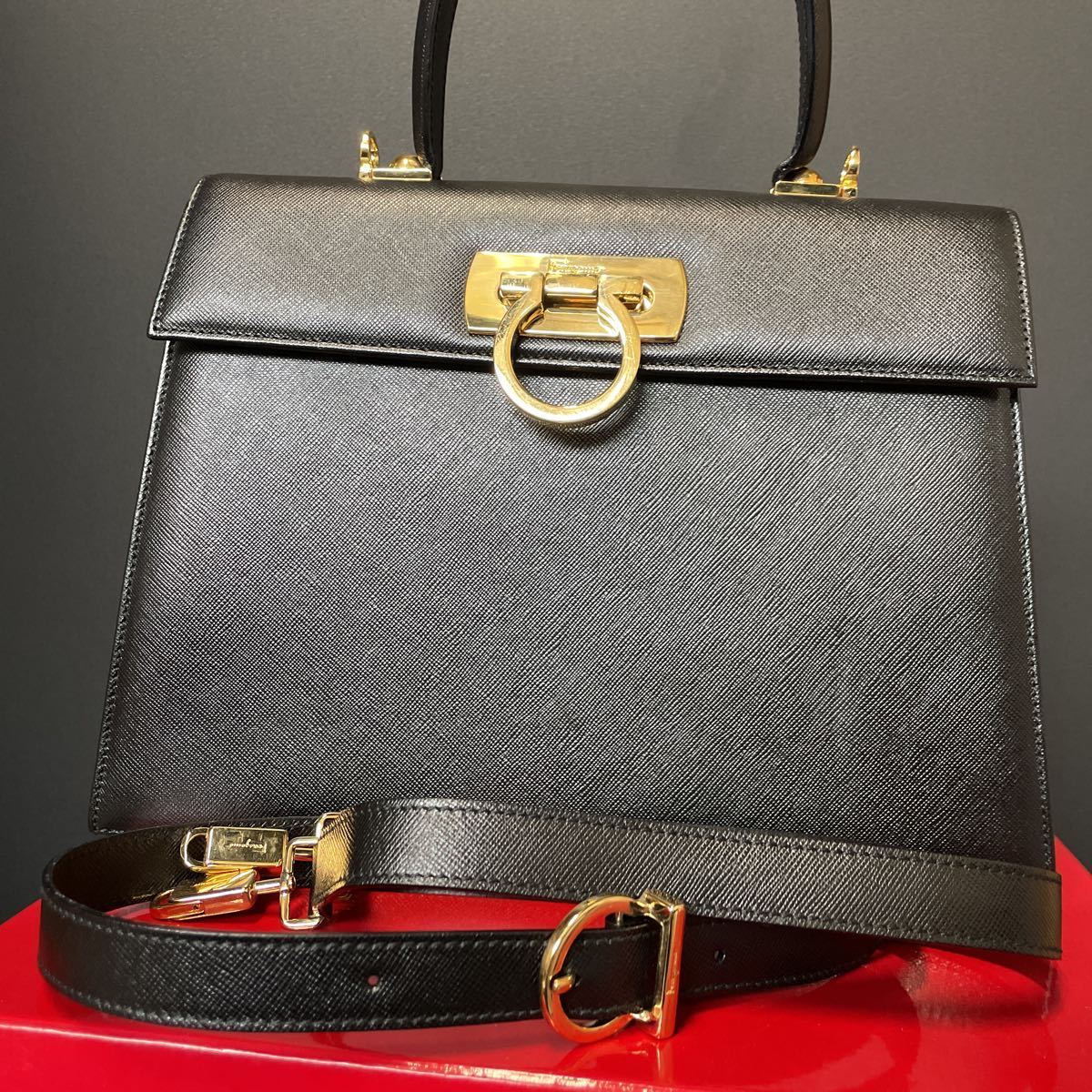 美品】Salvatore Ferragamo サルヴァトーレフェラガモ ガンチーニ 2way 