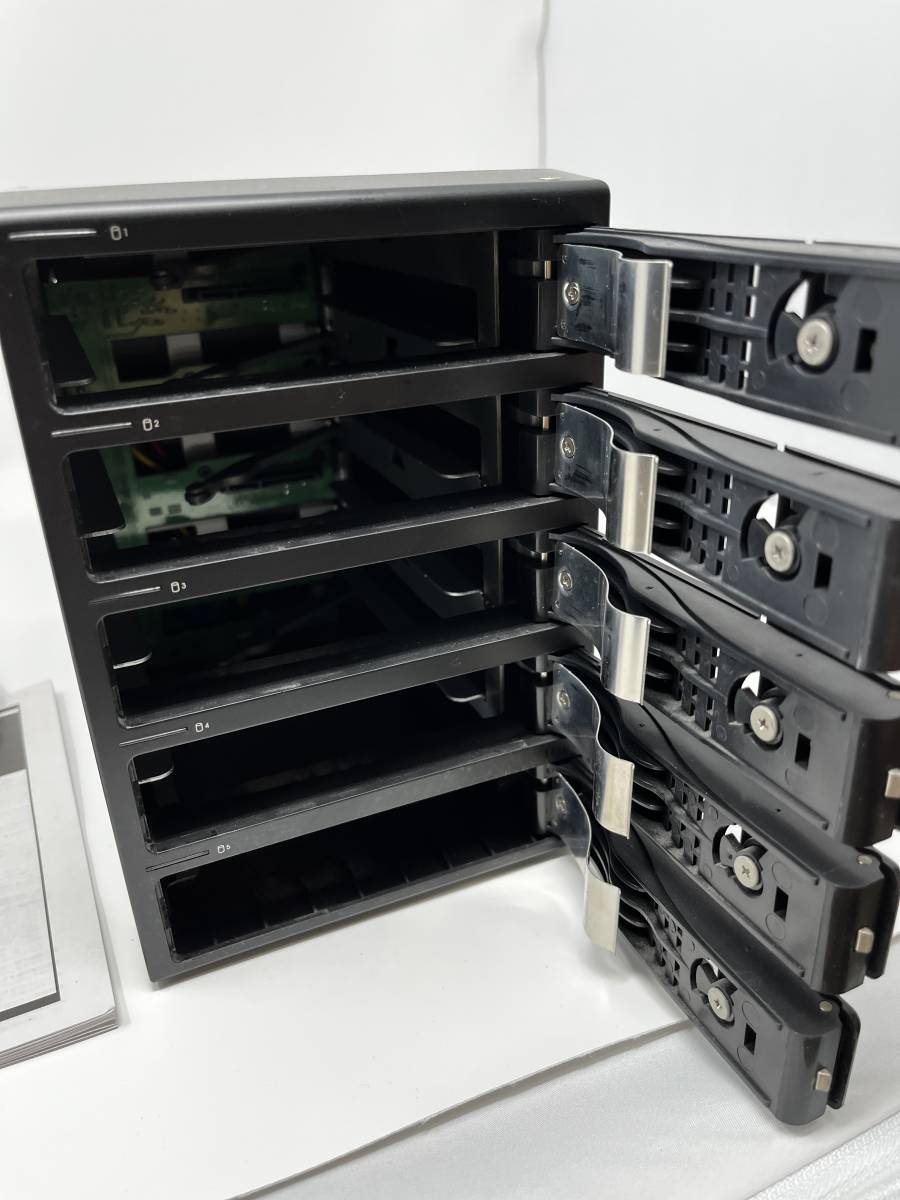 裸族の集合住宅5Bay SATA6G USB3.0&eSATA 1 SATA6G 販売終了 | sata6g