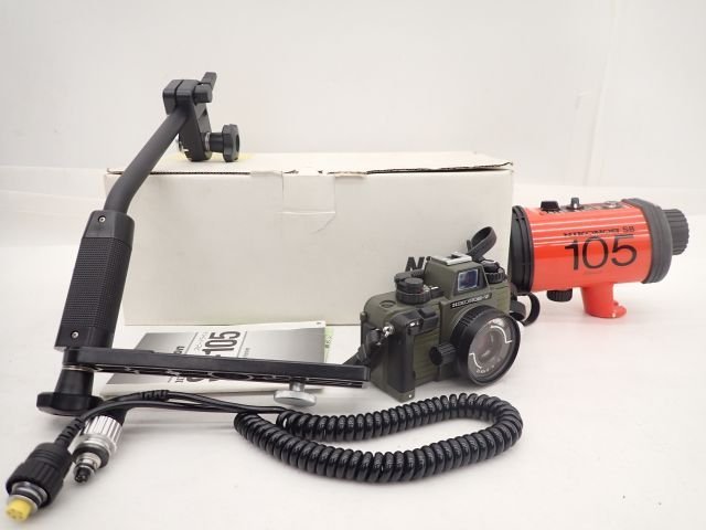 NIKON 防水フィルムカメラ NIKONOS-V + NIKKOR 35mm F2.5 + SB-105