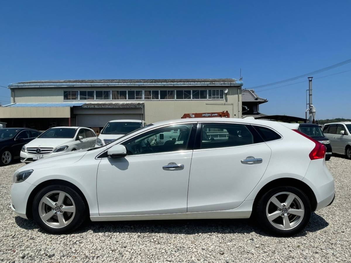 ☆1万円スタート☆ボルボV40【T4】/衝突被害軽減ブレーキ 