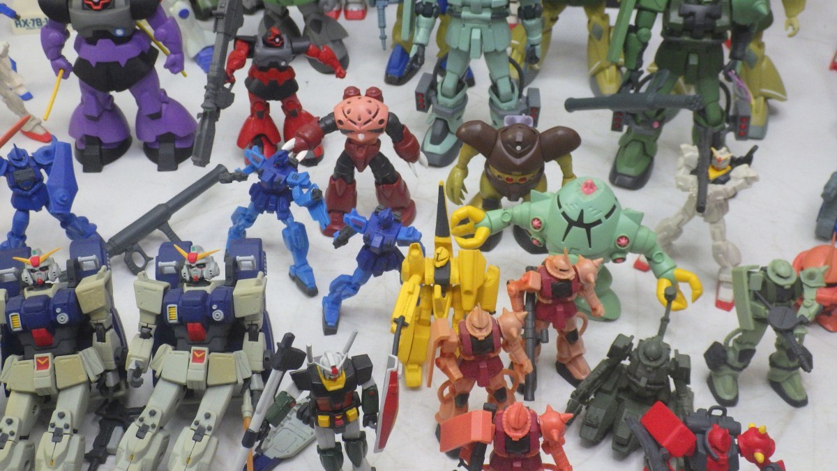 ジャンク】HG ガンプラ 約70体大量まとめ ジャンク】HG ガンプラ 約70