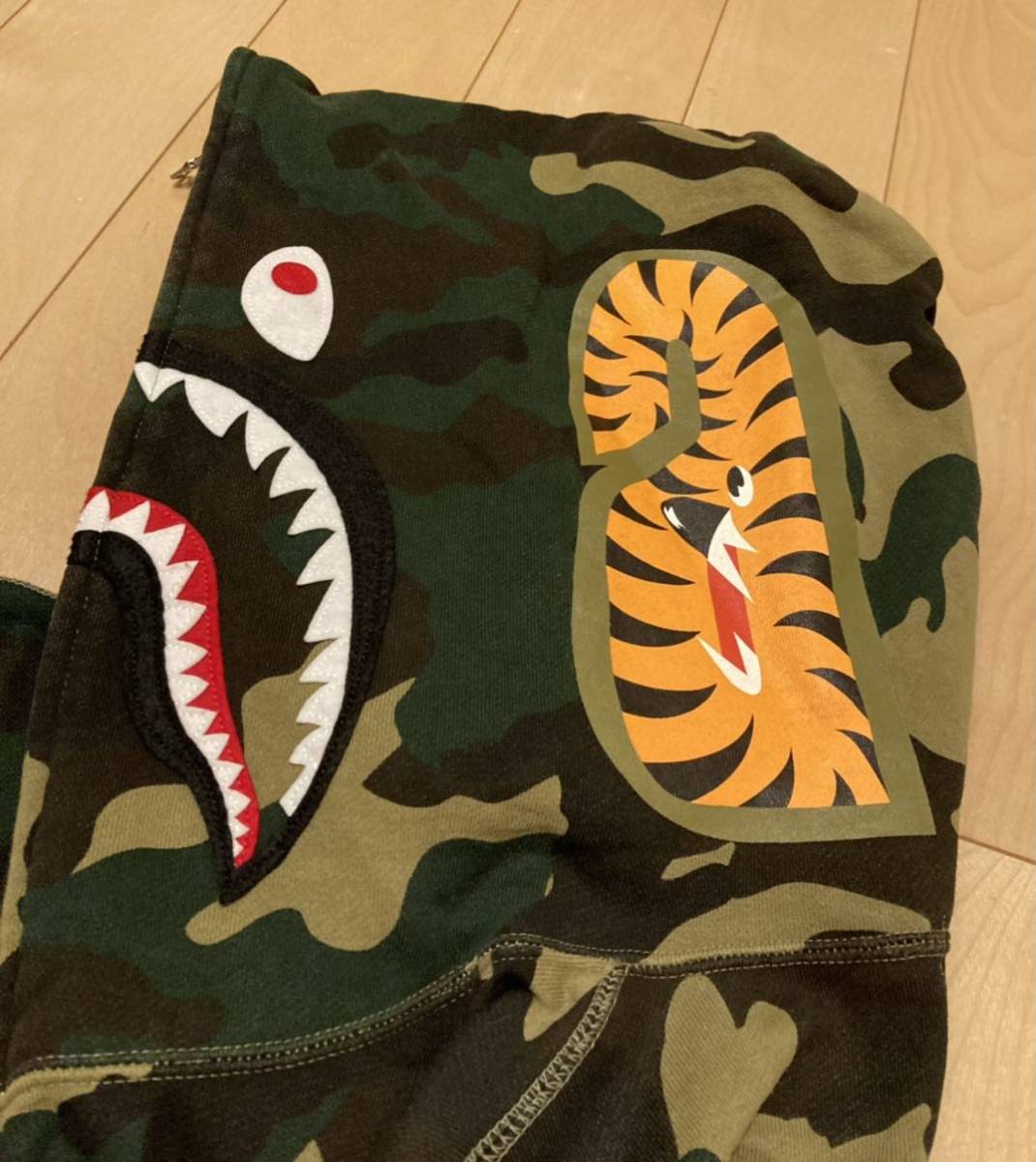 A BATHING APE CAMO ZIP HOODIE 猿迷彩 パーカー