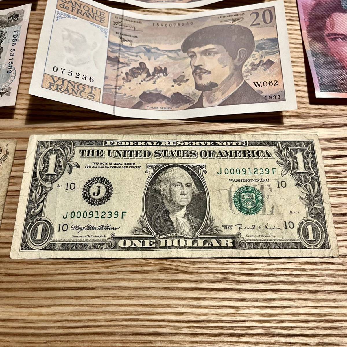 中古品 外貨 まとめて ポンド スイスフランス 海外紙幣 セット S77376RL