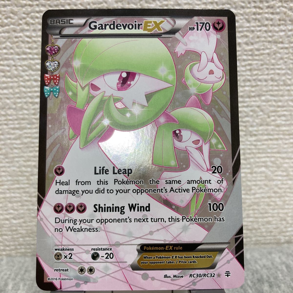 ビクティニ SR BW2 レッドコレクション 070⁄066 ビクティニ SR BW2