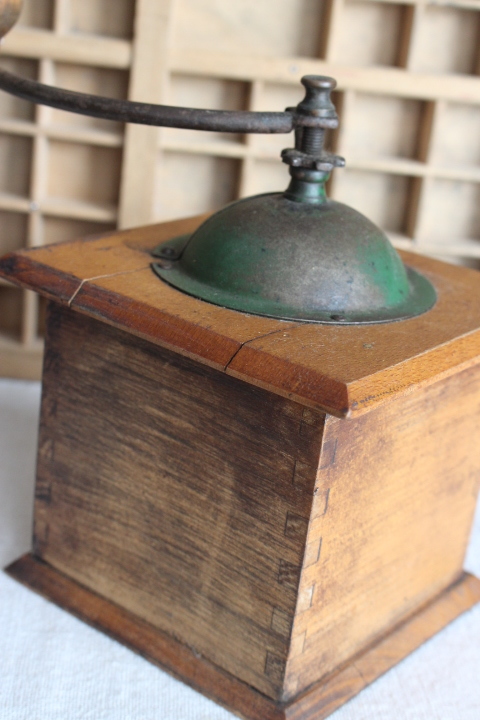 フランスアンティーク☆ コーヒーミル☆E.G