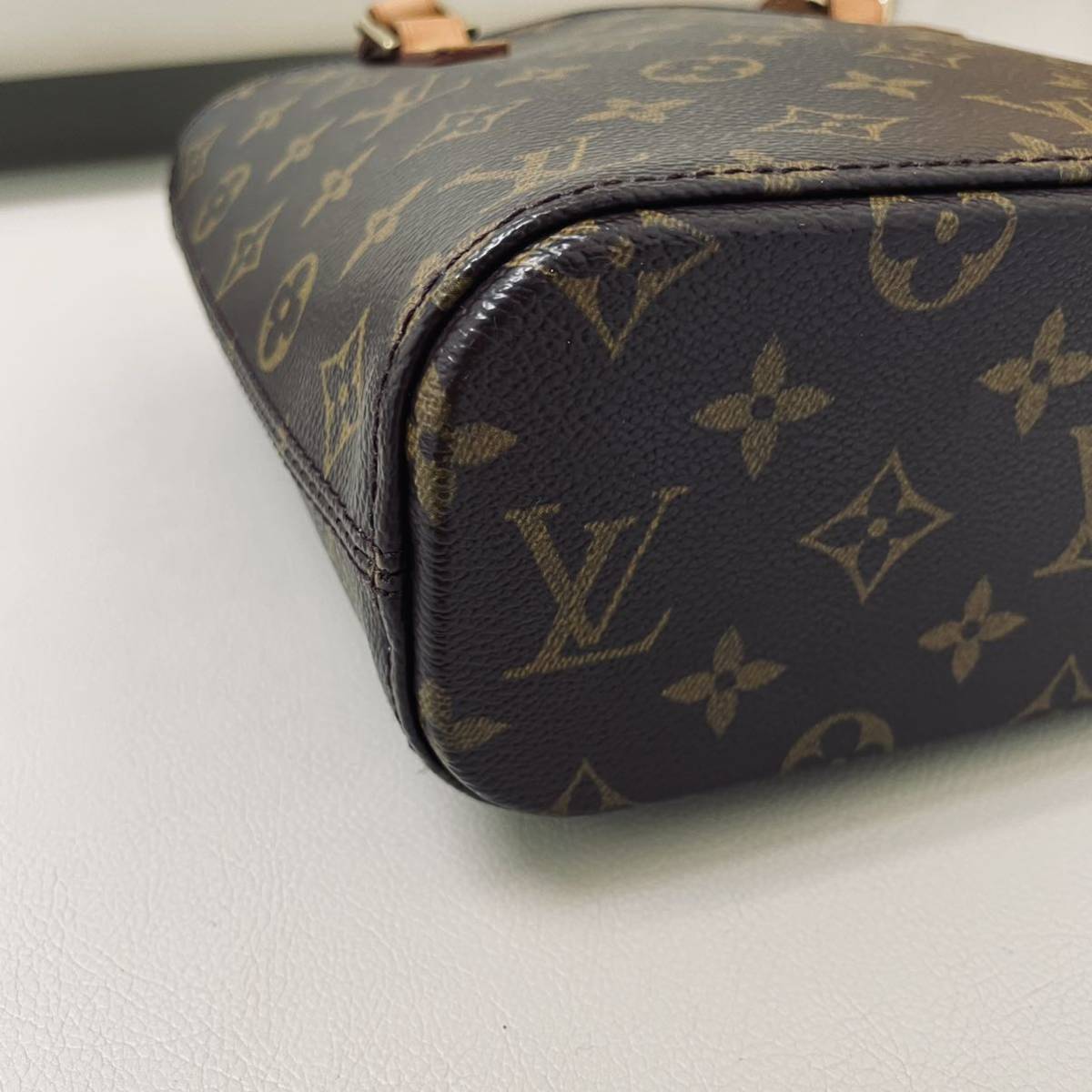 LOUIS ルイ・ヴィトン ヴァヴァンPM VUITTON モノグラム 本体のみ 