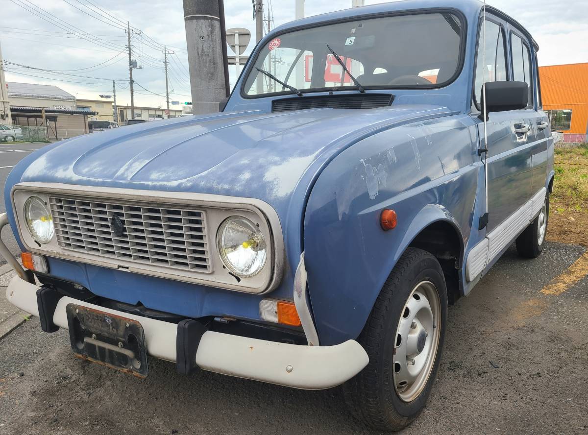 ルノー キャトル GTL 左ハンドル 4 希少車！神奈川県よりルノー