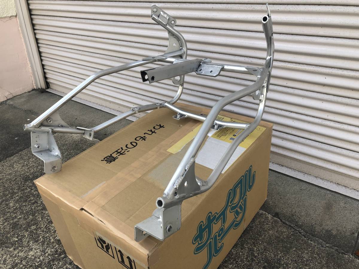 GPZ900R アッパーカウルステー アルミ製 格安 ジャンク(カワサキ用
