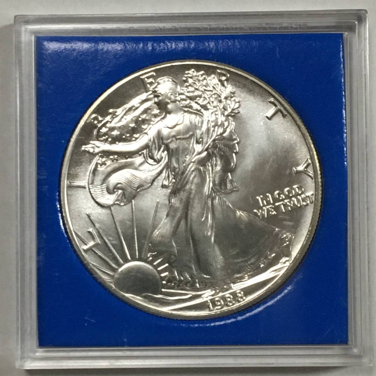 1オンス アメリカ イーグル銀貨 1988年 1ドル 銀貨 純銀 イーグル 0