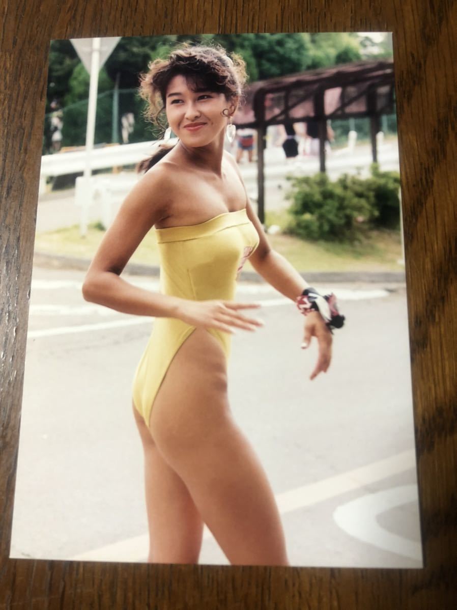 岡本 夏生 レースクイーン