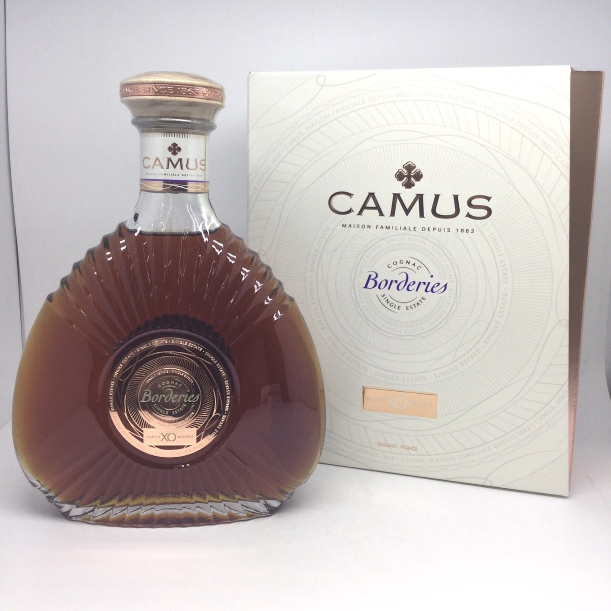 カミュ XO ボルドリー 700ml コニャック CAMUS ◇注目! 公式通販 