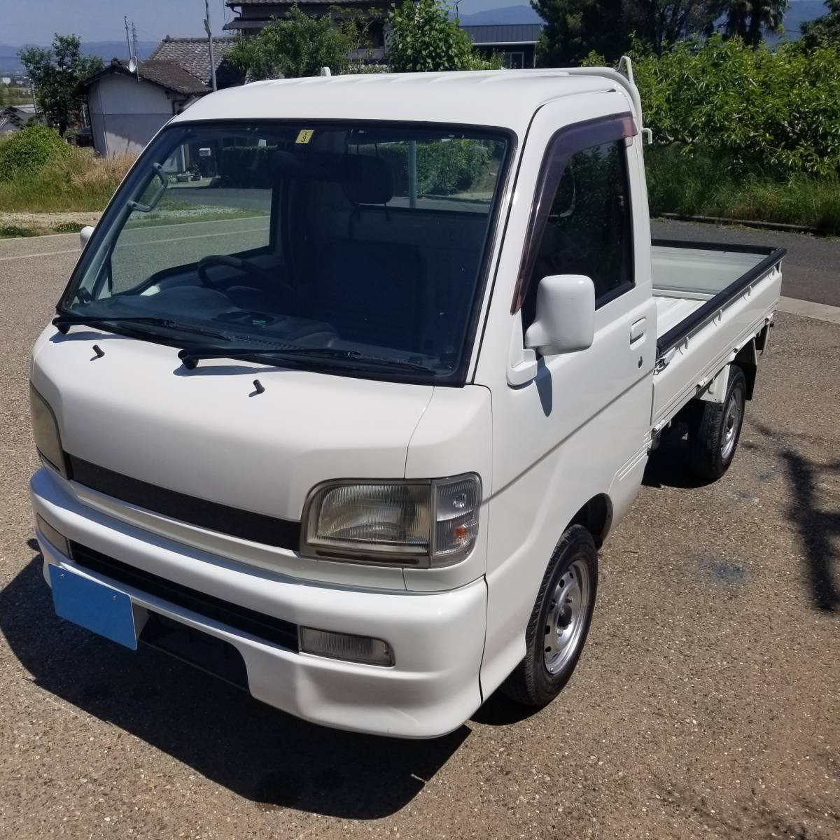 福岡 車検付 4wd タイミングベルト交換済 エアコン付 フルセグナビtv付 農作業 引っ越し用に ダイハツ ハイゼット ハイゼットトラック 売買されたオークション情報 Yahooの商品情報をアーカイブ公開 オークファン Aucfan Com