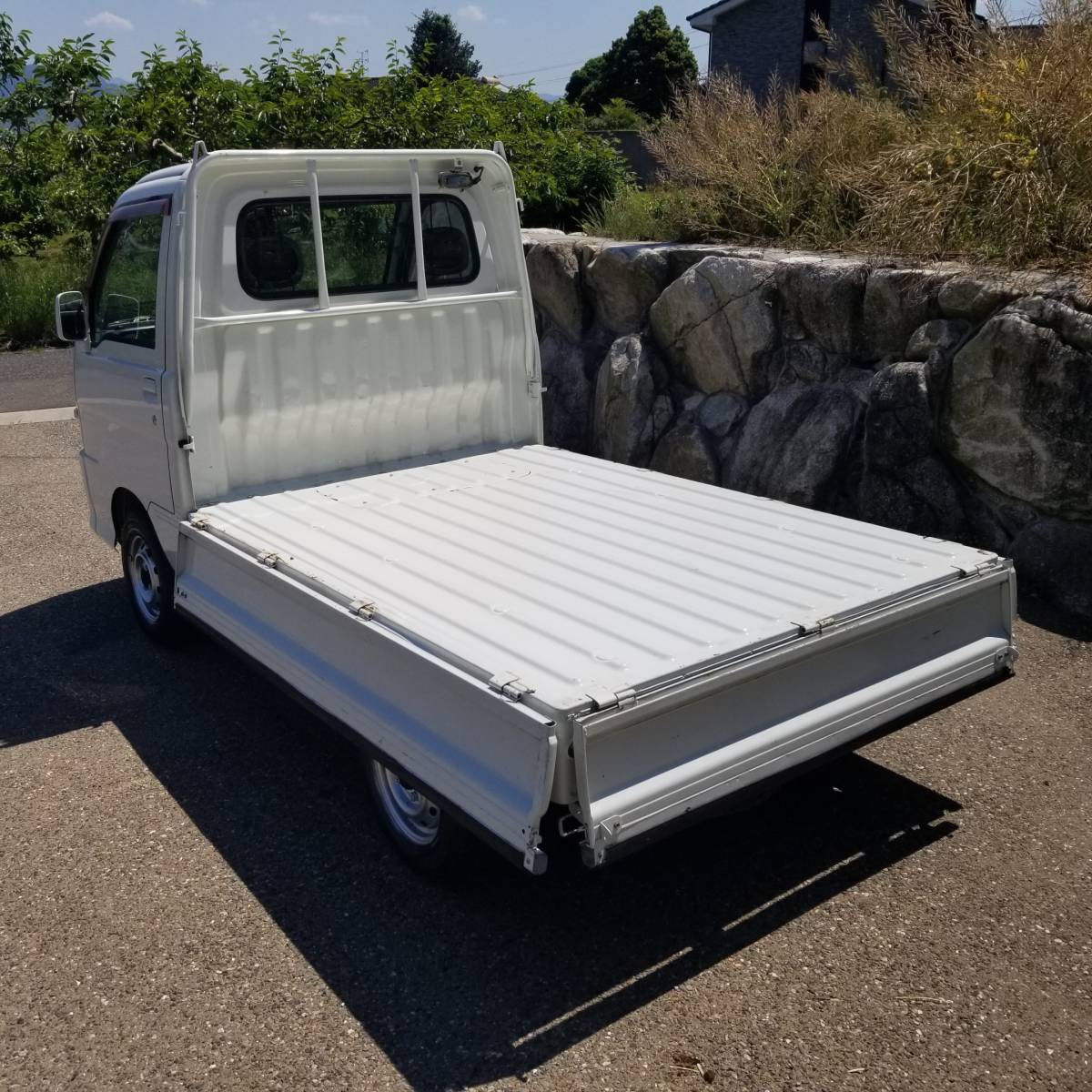 福岡 車検付 4wd タイミングベルト交換済 エアコン付 フルセグナビtv付 農作業 引っ越し用に ダイハツ ハイゼット ハイゼットトラック 売買されたオークション情報 Yahooの商品情報をアーカイブ公開 オークファン Aucfan Com