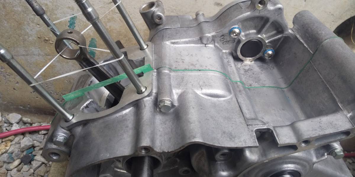 NSR50(後期) サーキット仕様エンジン腰下② 分解・点検・清掃の上