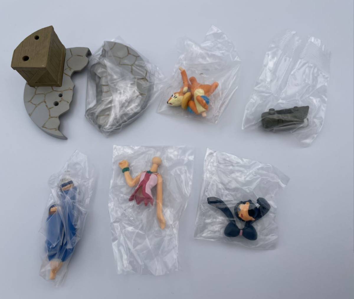 激レア！】 立体ポケモン図鑑 ヒカリ ブイゼル リアルフィギュア 