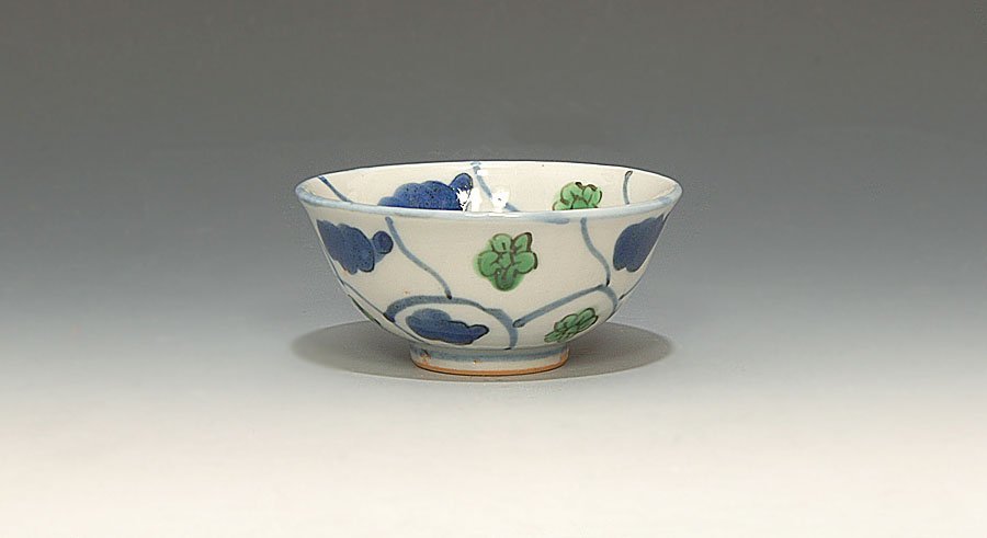 ☆星夢☆ 正木春蔵 九谷 色絵花文盃 酒盃 ぐい呑 箱なし 酒器(師 ☆星夢☆ 正木春蔵 九谷 色絵花文盃 酒盃 ぐい呑 箱なし 酒器(師