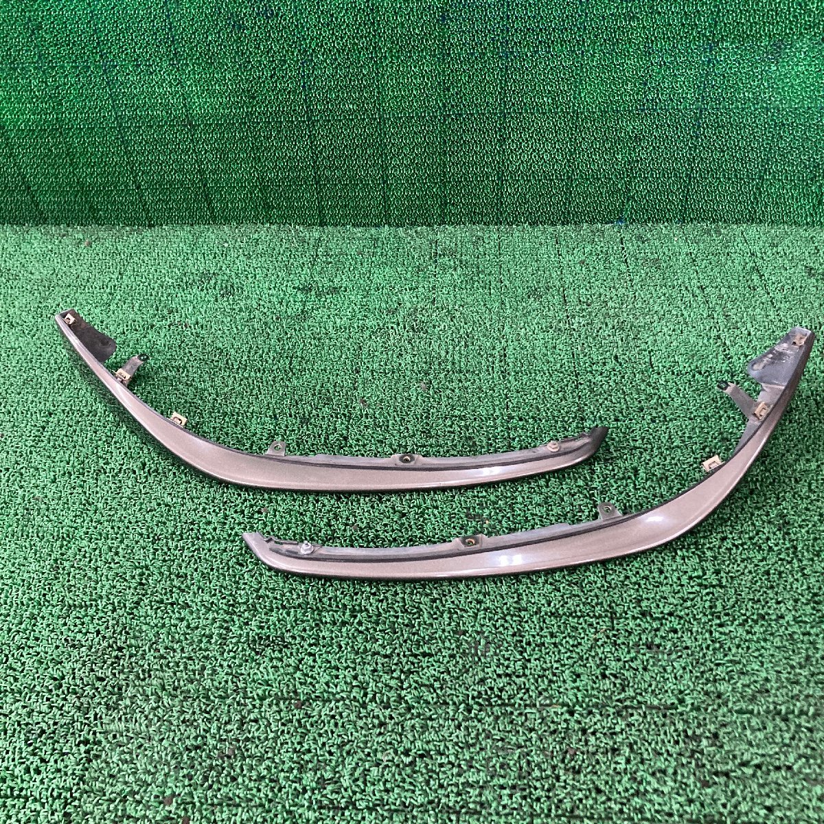 SALE，人気セール カローラフィールダー X NZE141G フロントバンパー スポイラー 左右 カラー 4T3 W1920(フロント)｜売買されたオークション情報、yahooの商品情報をアーカイブ公開 - オークファン トヨタ用