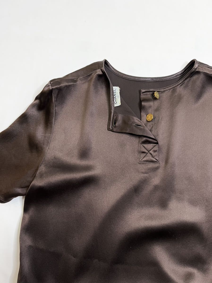 CHANEL シャネル シルクカットソー Tシャツ ヴィンテージ ココボタン 黒 CHANEL ココボタン ヴィンテージ カットソー 半袖 Tシャツ シルク COCO