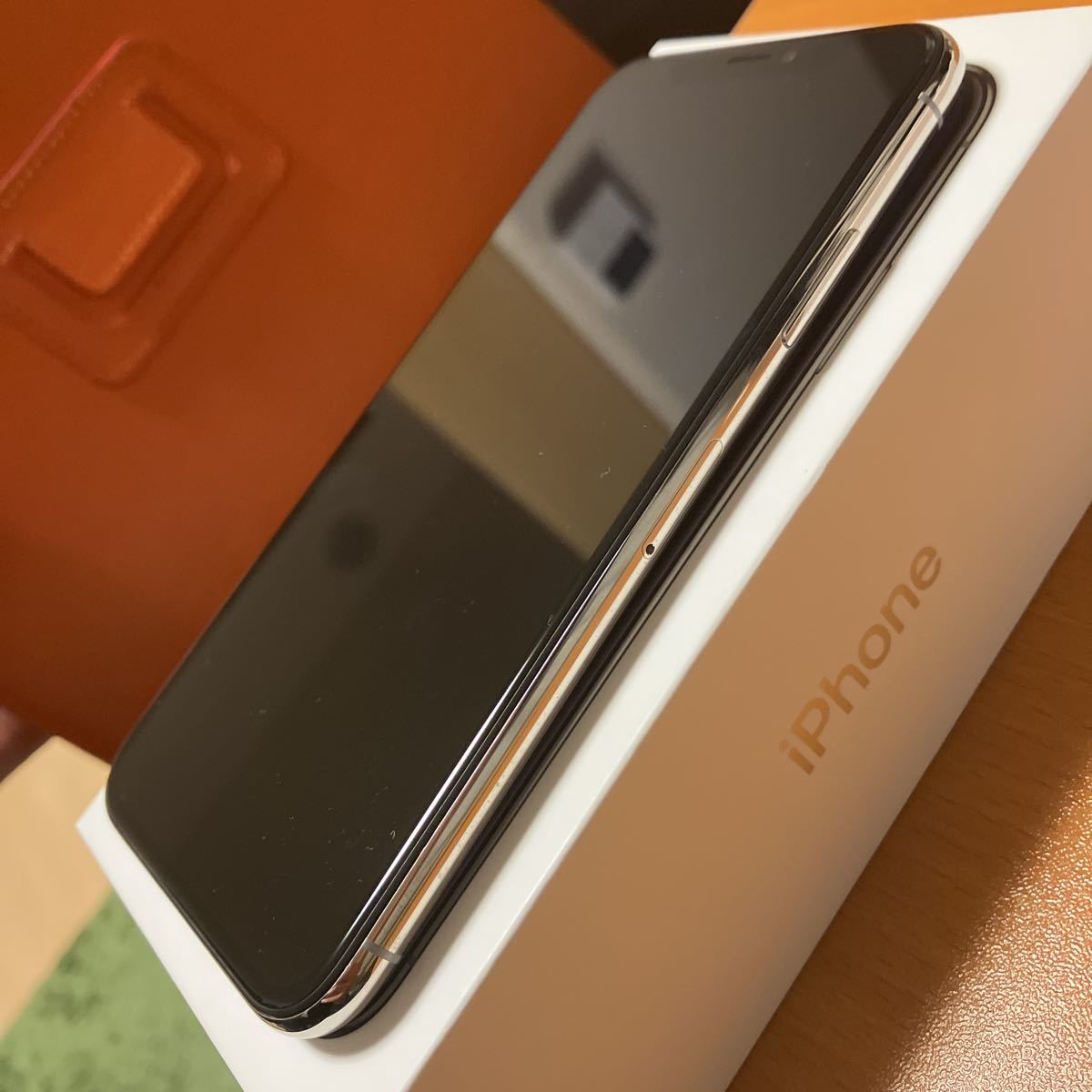 iPhone X シルバー　64GB iPhone X 64GB (64GB) x Xs