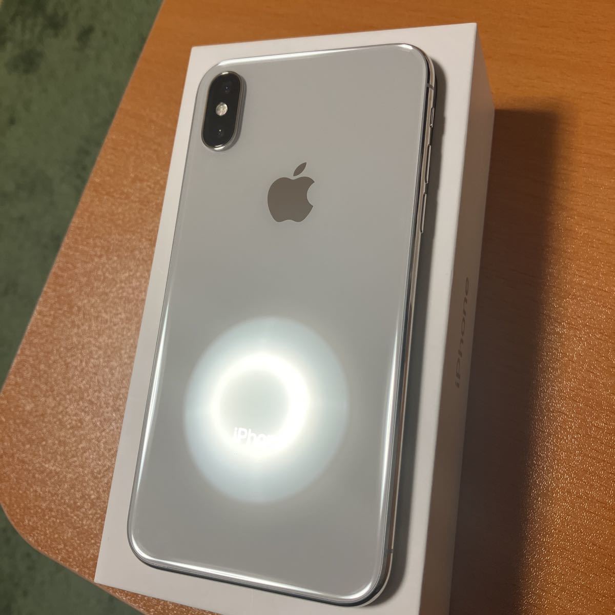 iPhone X シルバー　64GB iPhone X 64GB (64GB) x Xs