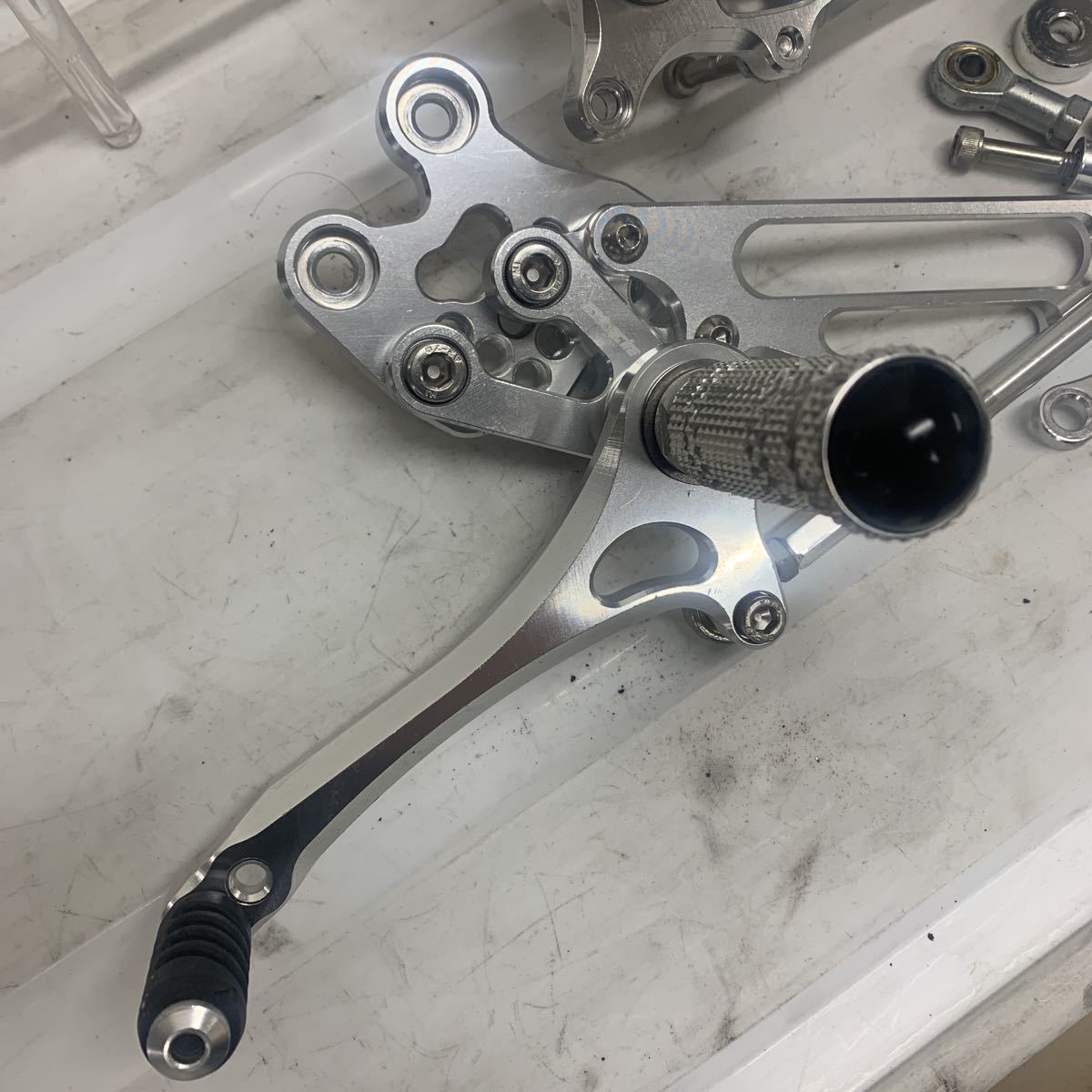 XJR1300 バックステップ アバランチ？xjr1300バックステップ xjr1200 