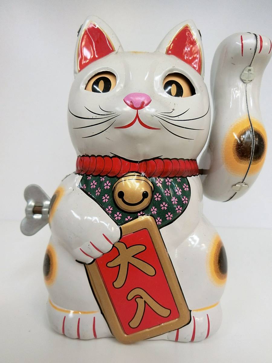 BILLIKEN ブリキのまねき猫 白 高さ13.5㎝ ブリキのまねき猫 ビリケン