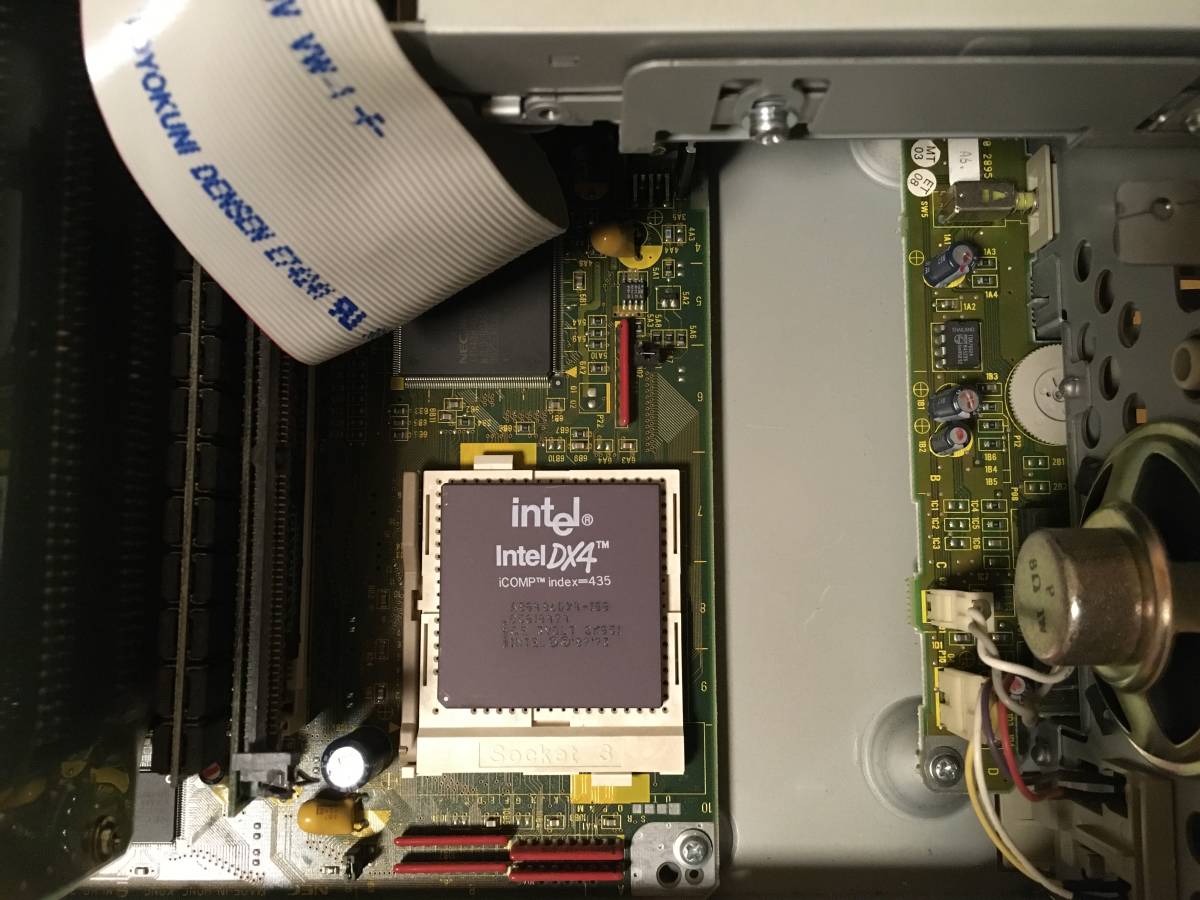 NEC PC-9801BX4/U2 i486DX4 32MB 120MB CD-ROMドライブ付 内蔵電池新品