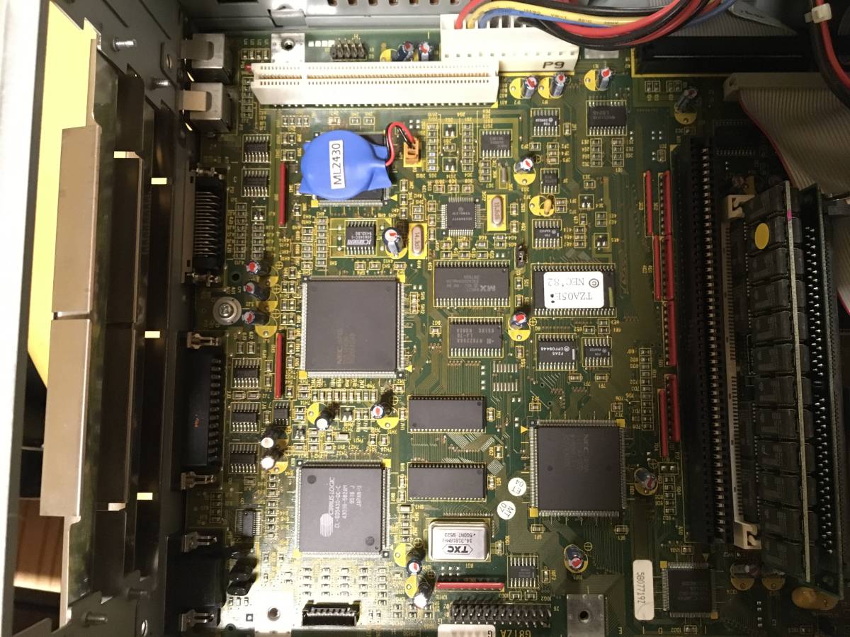 NEC PC-9801BX4/U2 i486DX4 32MB 120MB CD-ROMドライブ付 内蔵電池新品