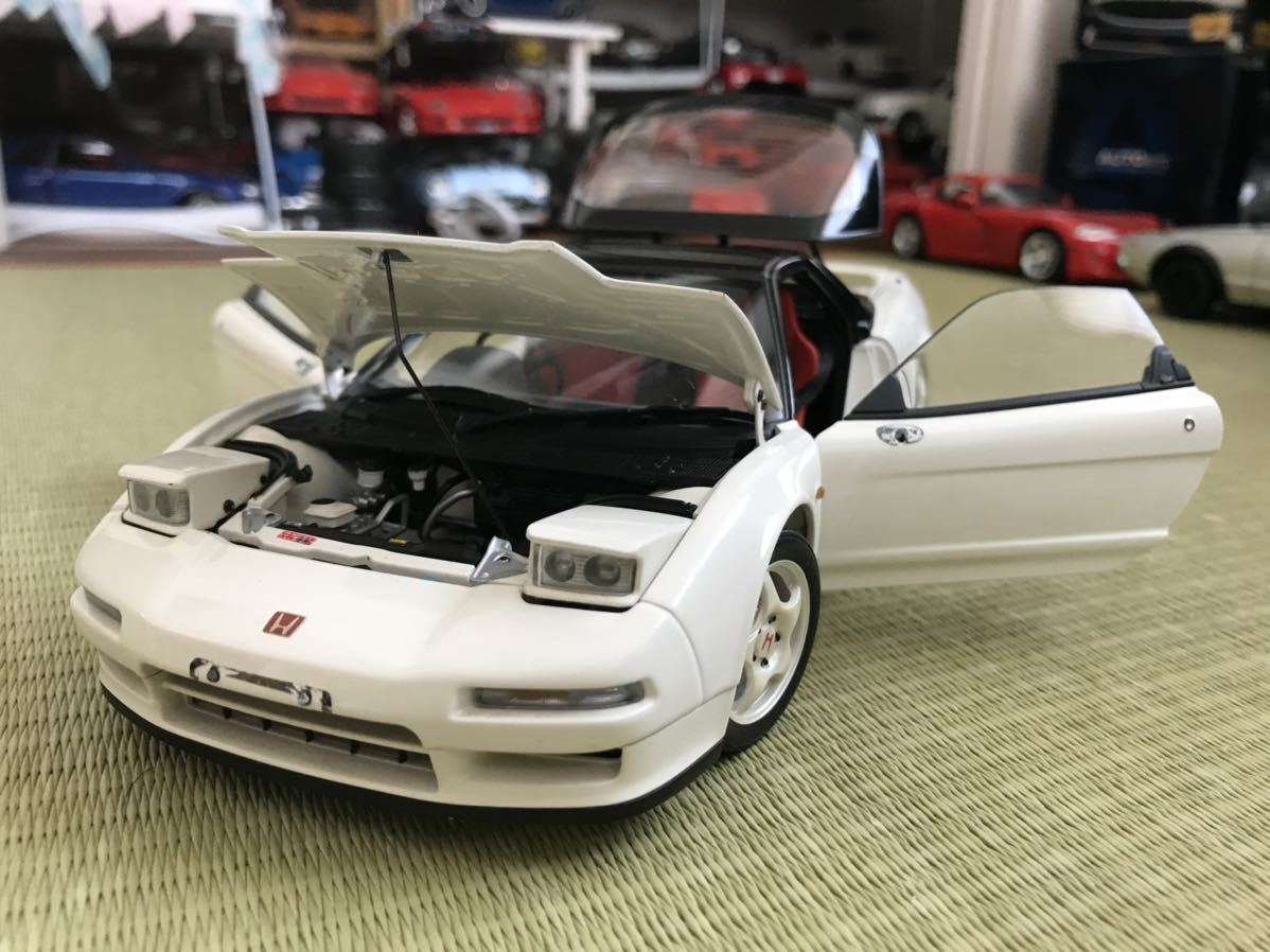  オートアート AUTOART ホンダ Honda NSX 1/18(乗用車)｜売買されたオークション情報、yahooの商品情報をアーカイブ公開 - オークファン 乗用車