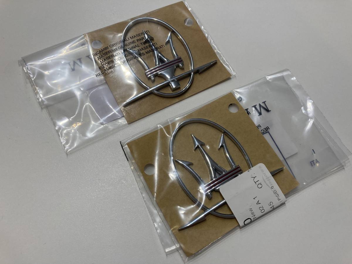 ★マセラティ純正★サイドエンブレム 左右２枚セット 89095500 89095600★レッドライン 新品 送料込み即決！