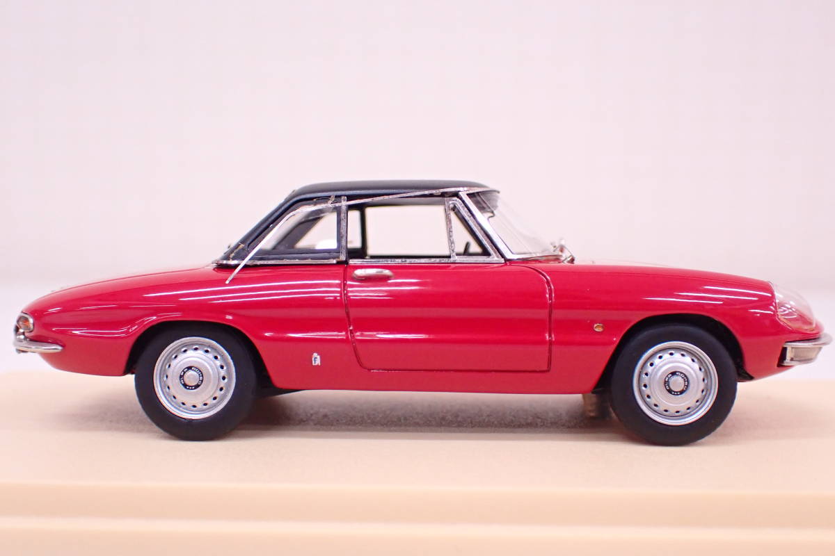 特価 MakeUp 1/43 アルファロメオ 1600 スパイダー Duetto