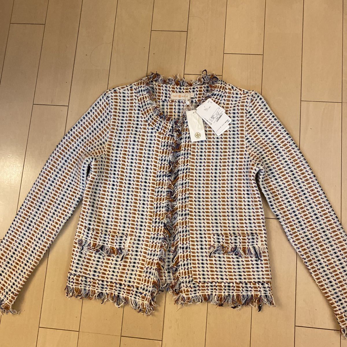 定番人気，得価 トリーバーチジャケットサマーツイードサイズS タグ付き(その他)｜売買されたオークション情報、yahooの商品情報をアーカイブ公開 - オークファン その他