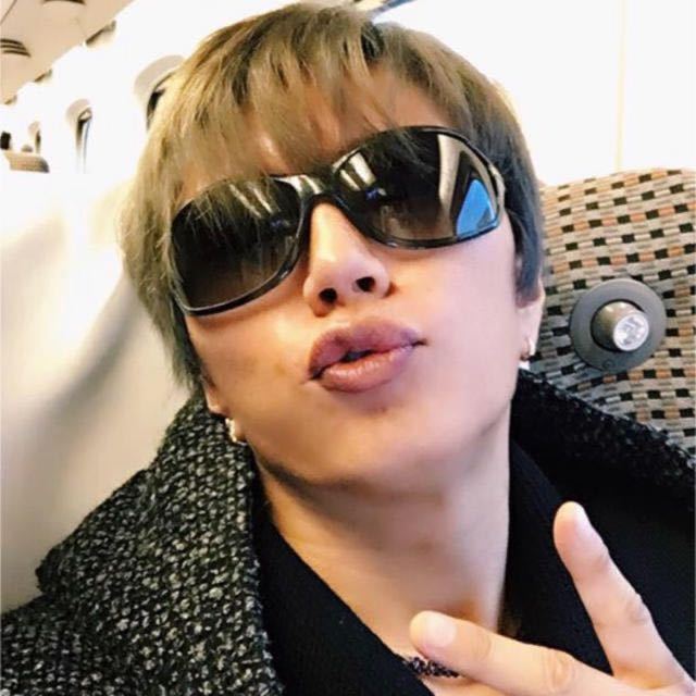 ☆295☆PRADA サングラス SPR14G GACKT 着用 同型同色 グレー 