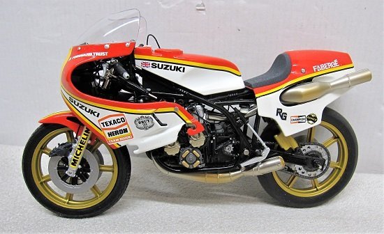 □MINICHAMPS 1/12 スズキ RG500 バリー・シーン GP 500 1977 ワールド