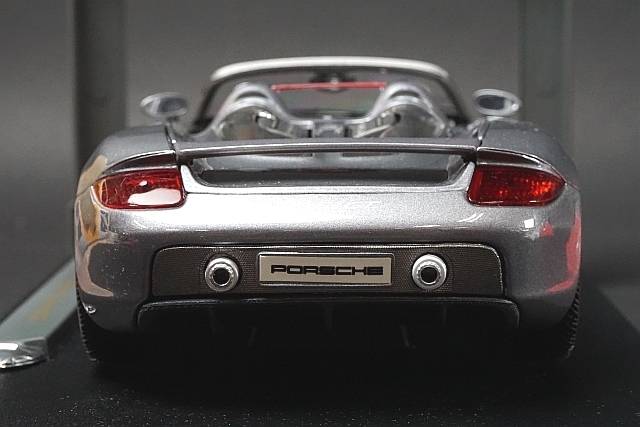 Maisto マイスト 1/18 PORSCHE ポルシェ CARRERA カレラ GT シルバー