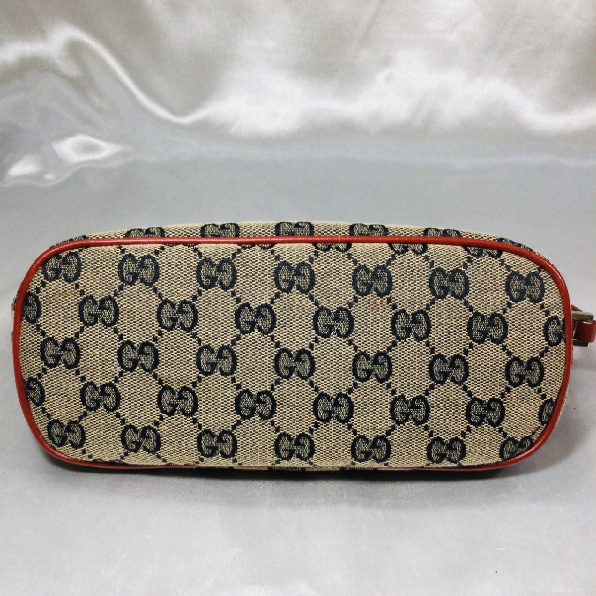 状態良好/TO】GUCCI グッチアクセサリーポーチ 039 1103 2123 GG 