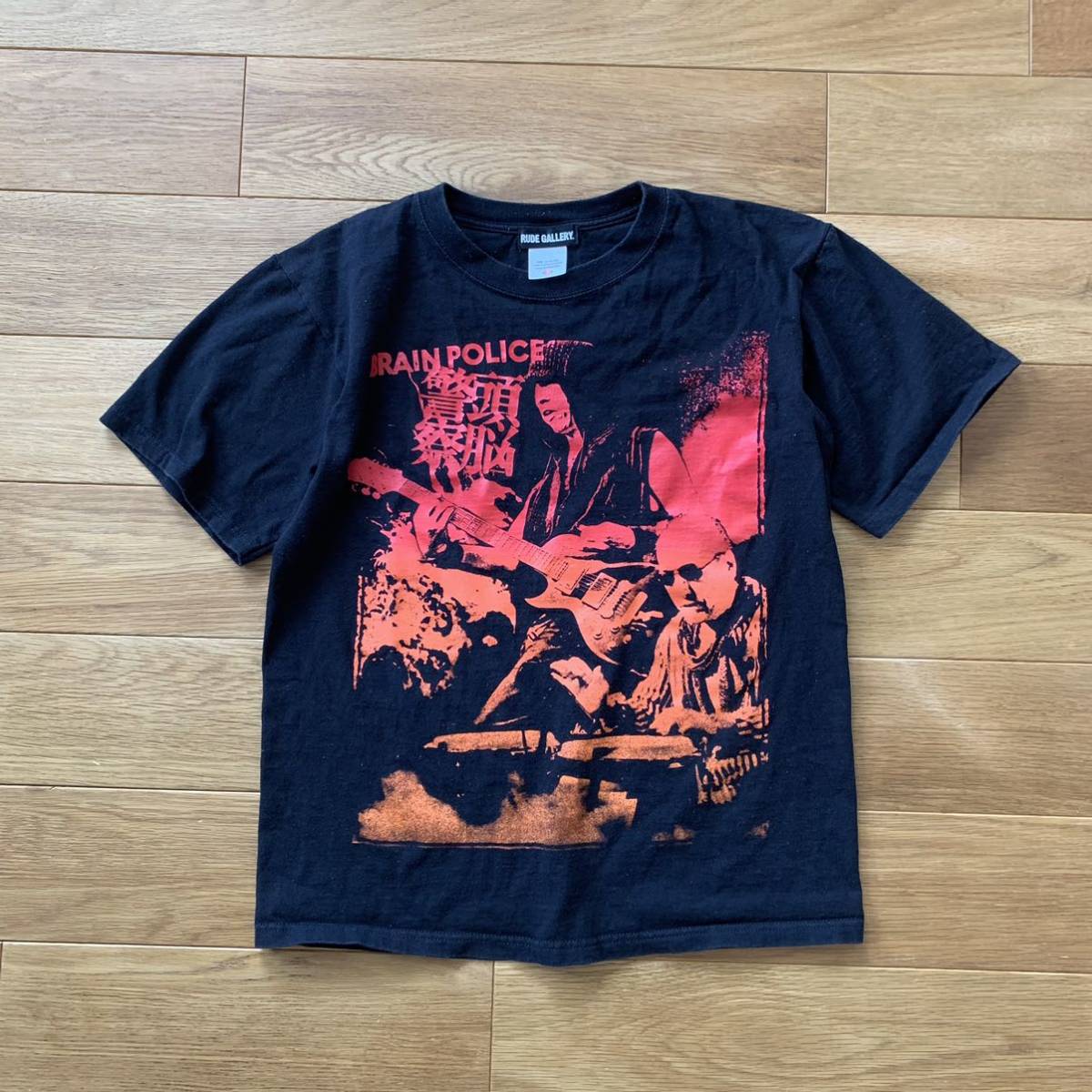  頭脳警察 &times; Rude Gallery ドキュメンタリー頭脳警察 公開記念Tシャツ 2009年 コラボ バンドT(Tシャツ)｜売買されたオークション情報、yahooの商品情報をアーカイブ公開 - オークファン Tシャツ