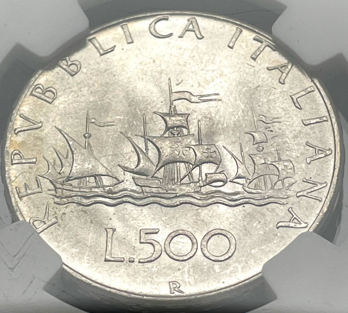 1円～【貴婦人とコロンブス船団】1966年 イタリア 500リラ 銀貨 NGC