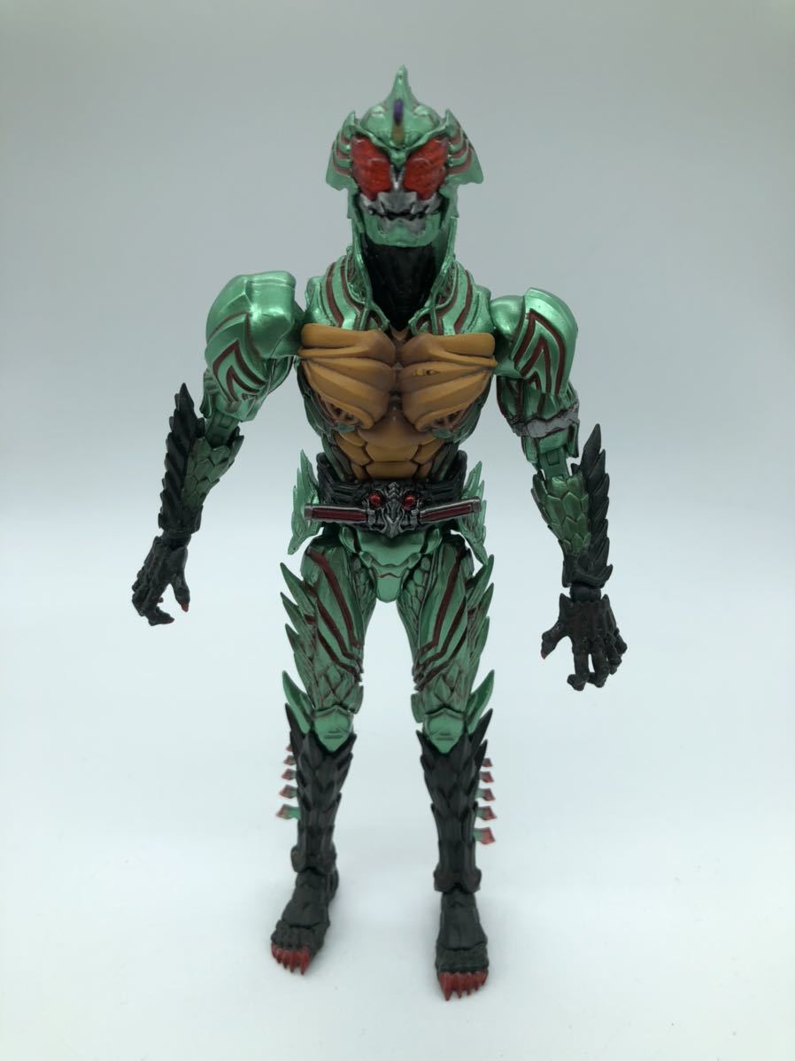 s.i.c 仮面ライダーアマゾンオメガ フィギュア 【公式通販】