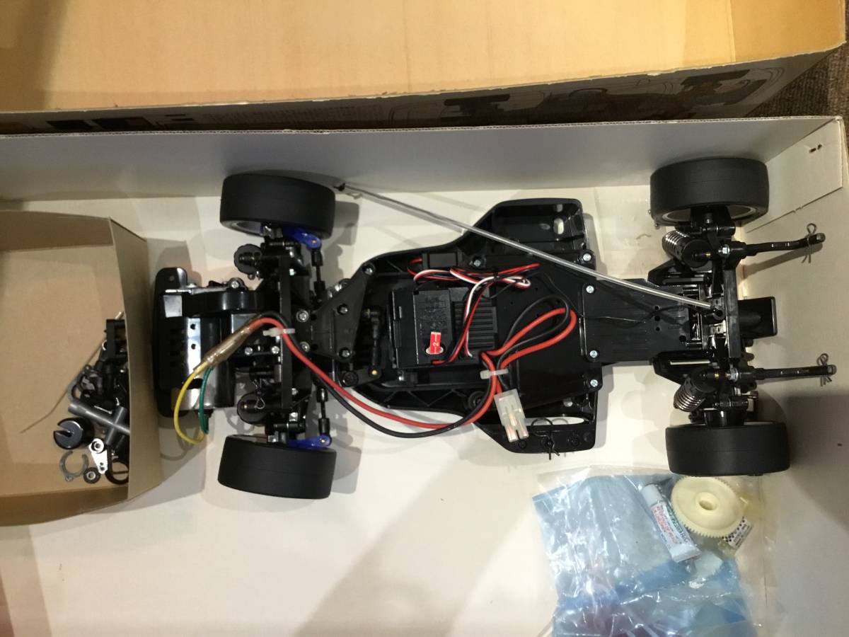 ジャンク品 タミヤ 1/10 電動RC・FFレーシングカー トムス・レビン