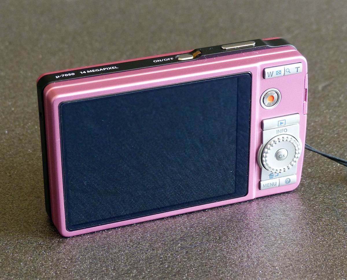 OLYMPUS μ-7050 1400万画素 動作チェック済み品！