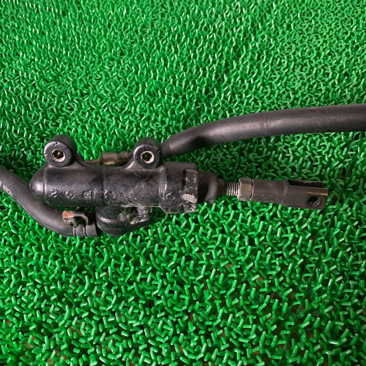 SUZUKI RGV250ガンマVJ21A リアキャリパー マスターシリンダー RGV250