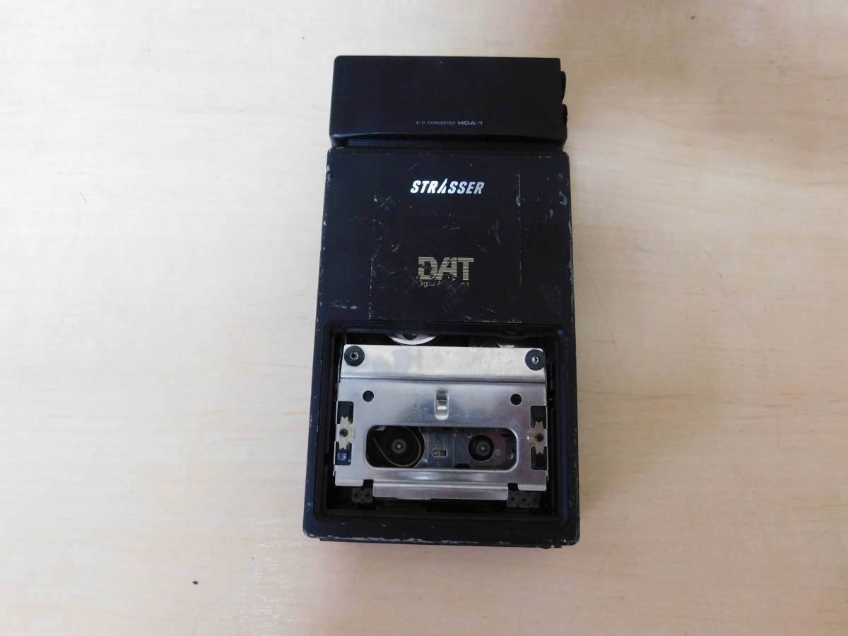 aiwa（アイワ） STRASSER ポータブル DAT HD-S1/HDA-1 動作未確認