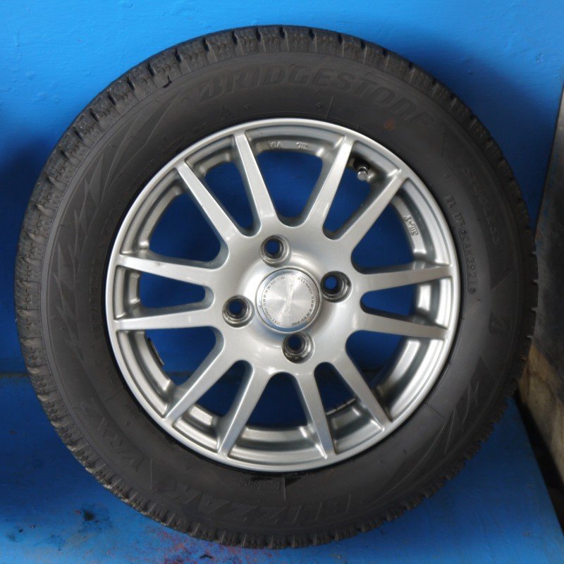 NEXTA 13インチ 4穴100 2021年製 155/65R13 BLIZZAK VRX2 スタッドレス 