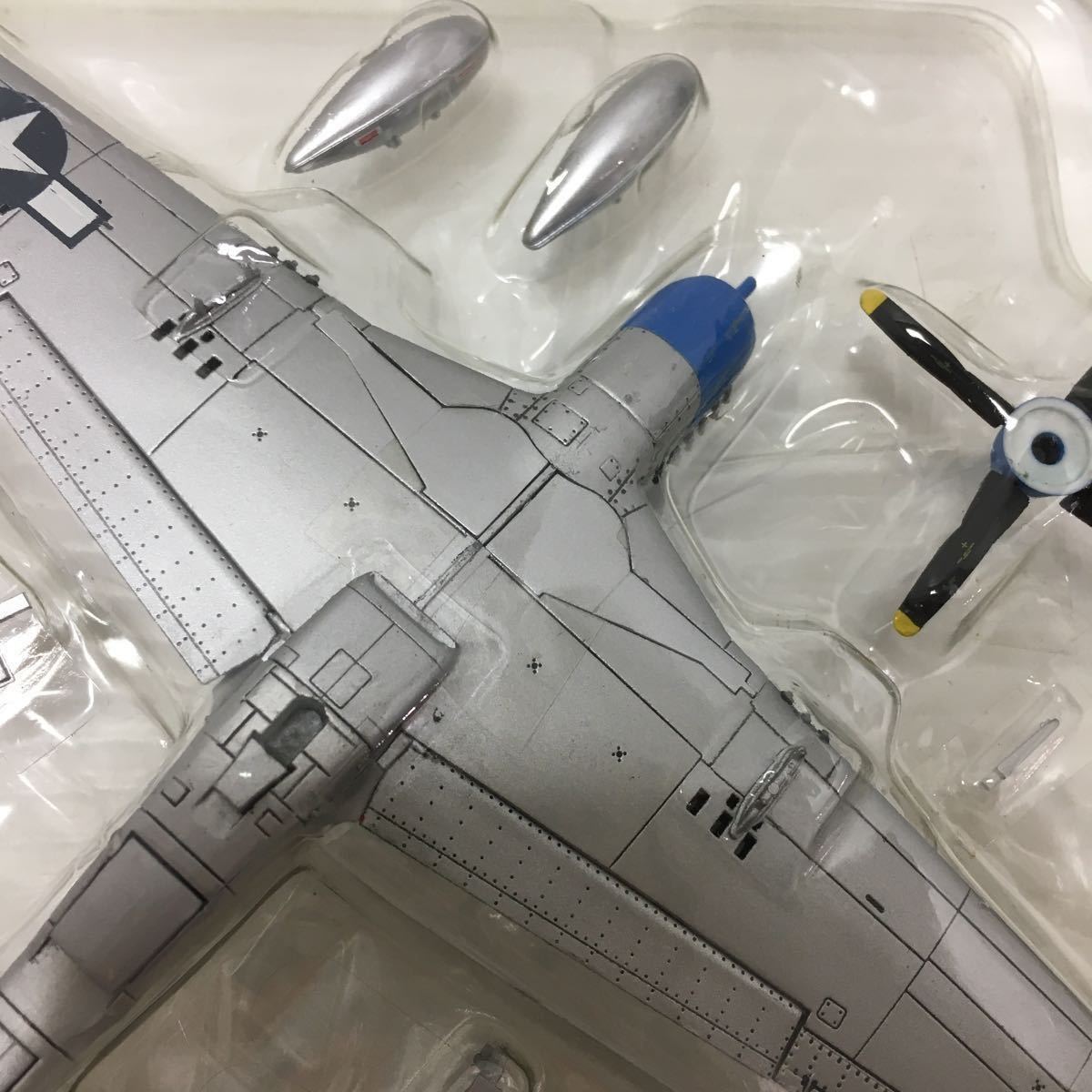1/72 P-51D MUSTANG PETIE 2nd WARBIRD SERIES DRAGON WINGS ドラゴン