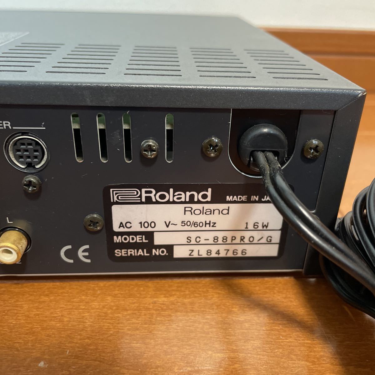 美品 Roland ローランド ミュージ郎 SOUND Canvas SC-88 PRO DTM 