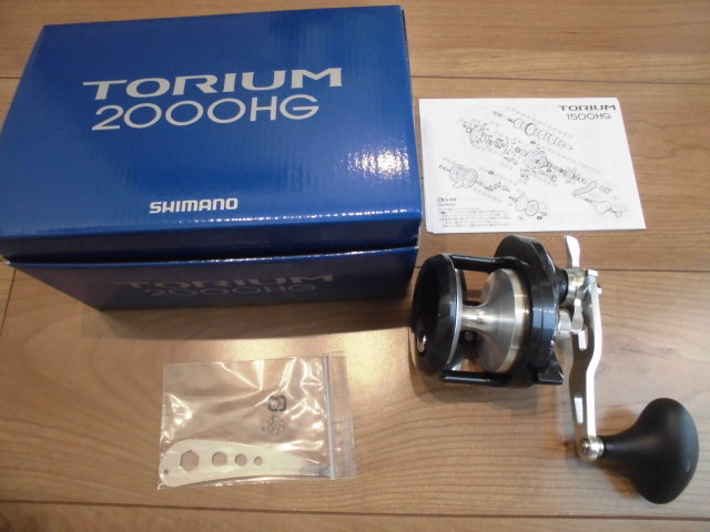 未使用シマノ トリウム2000HG 送料520円 Shimano TORIUM2000HG 2週間