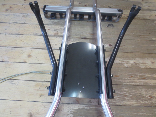 社外スキーキャリア ROCKY SHOULDER RACK 5セット用 背面タイヤ装着 